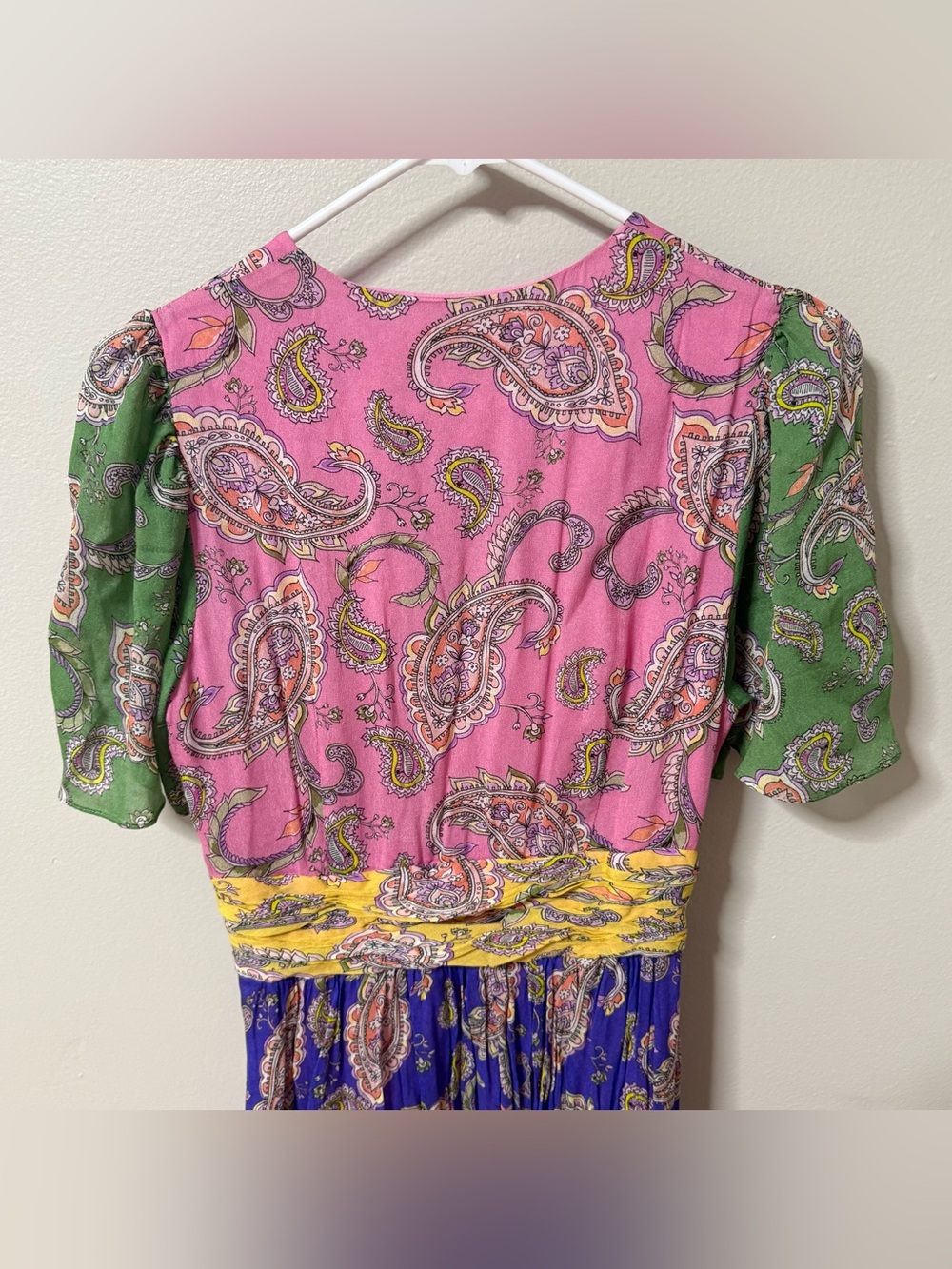Boden Multicolor Paisley V-Neck Maxi Dress - Pink, Green, Blue, Yellow 8 pockets - Picture 4 of 10